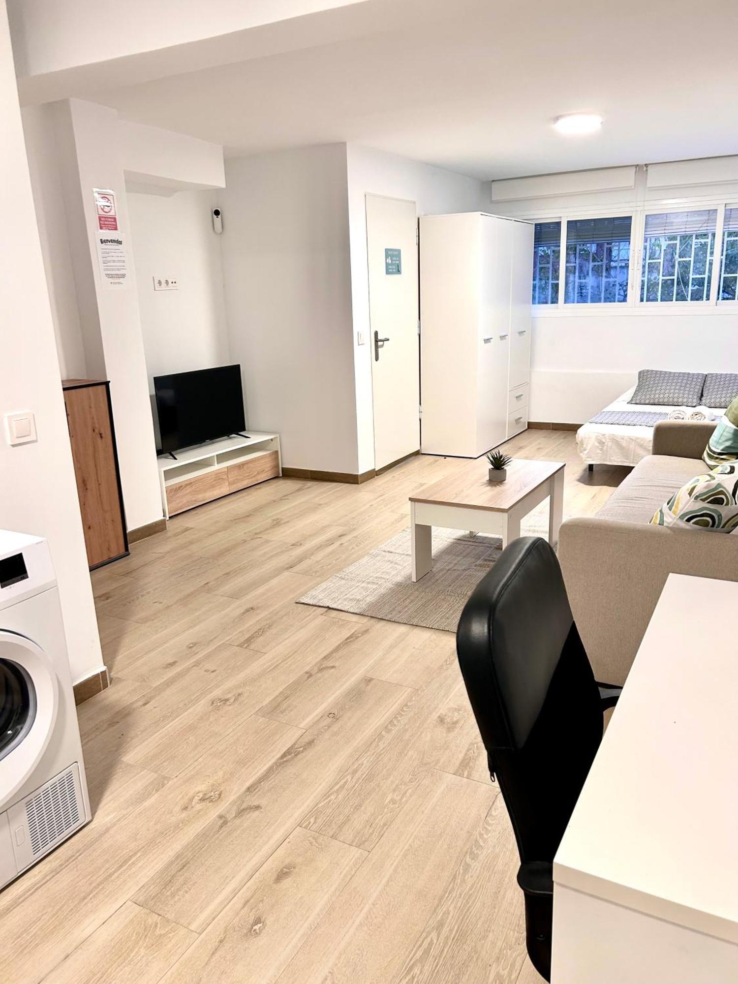 Apartamentos Ribadeo Мадрид Экстерьер фото