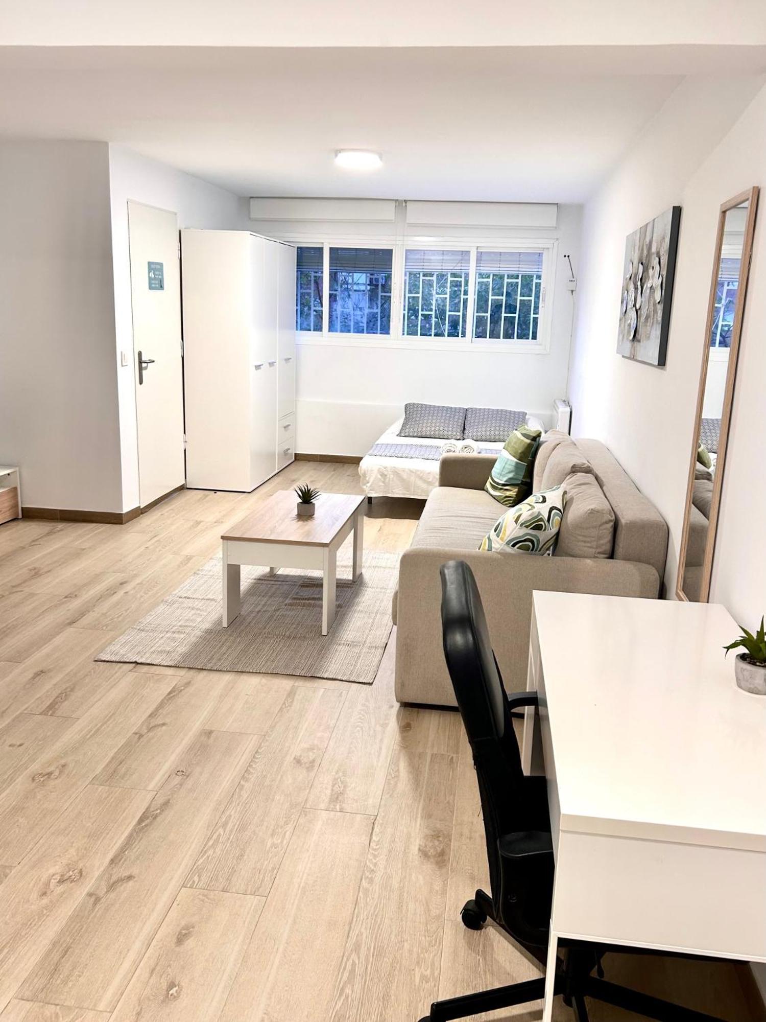 Apartamentos Ribadeo Мадрид Экстерьер фото